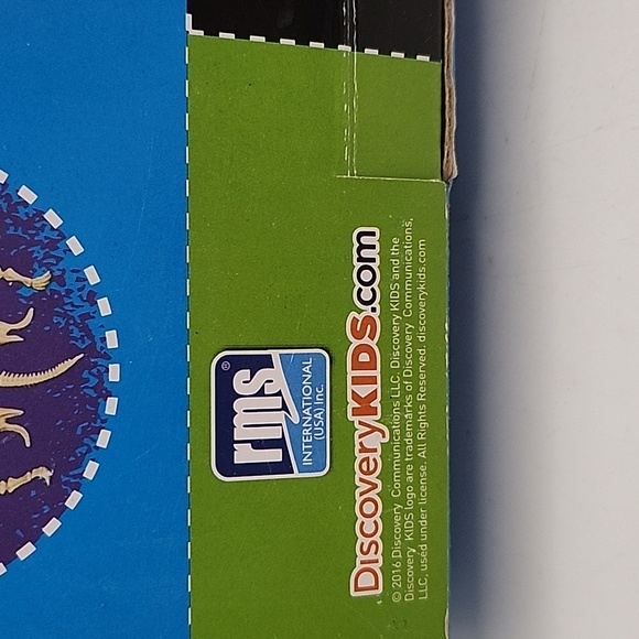 Discovery Kids Triceratops Excavation Kit NWT - Picture 4 of 7